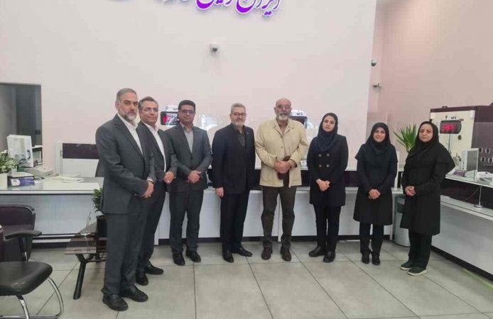 بازدید مدیران بانک ایران زمین از شعب استان خراسان رضوی