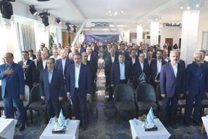 برگزاری همایش مدیران بیمه دی در شیراز