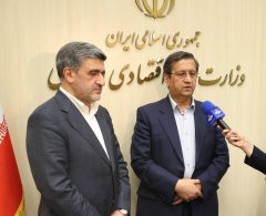 وزیر اقتصاد: با هماهنگی وزارت صمت، سازمان بورس و شورای رقابت، خودرو در بورس کالا عرضه می‌شود/ همتی: از نظر وزارت اقتصاد مانعی برای عرضه خودرو در بورس کالا وجود ندارد/ صیدی: شورای رقابت را برای عرضه خودرو در بورس کالا قانع می‌کنیم