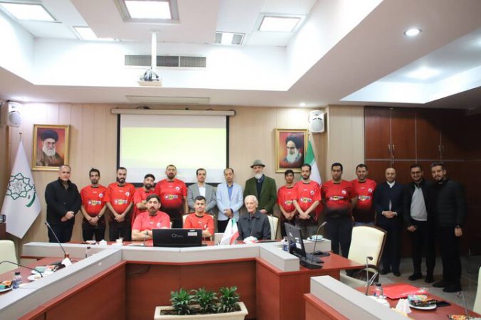 دیدار شهردار منطقه ۷ با اعضای تیم فوتسال کودکان کم‌توان ذهنی (ID) استان تهران