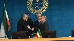 امضای تفاهم‌نامه همکاری برای ارتقای ایمنی ترافیک شهری و کاهش تصادفات بین معاونت عمرانی وزارت کشور و پلیس راهور فراجا