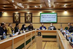نشست شهردار منطقه ۴ و مدیرکل تخلفات اداری شهرداری تهران با مدیران منطقه