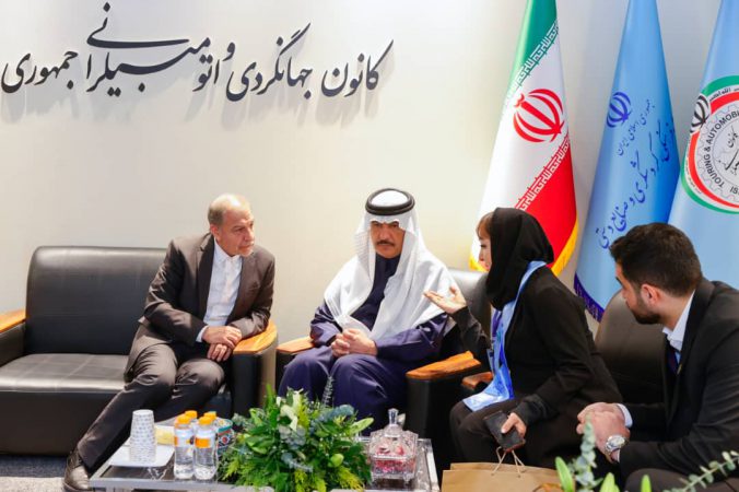 بازدید سفیر عربستان از غرفه کانون جهانگردی و اتومبیلرای؛ گامی جدید در توسعه همکاری‌های مشترک