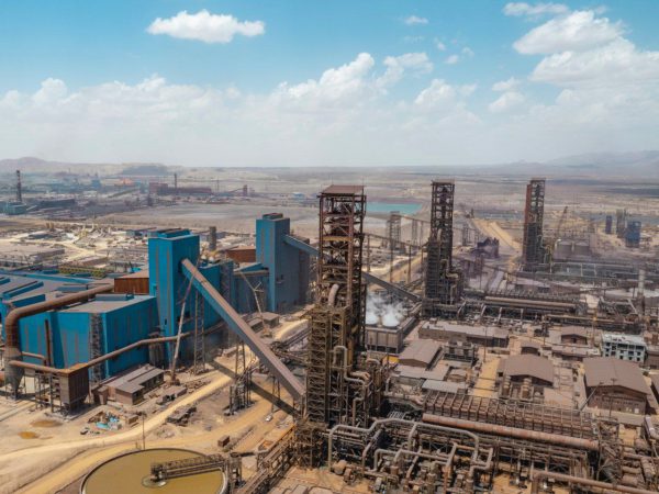 رشد ۳۲درصدی تولید و رشد ۲۶درصدی فروش در شرکت توسعه آهن و فولاد گل‌گهر