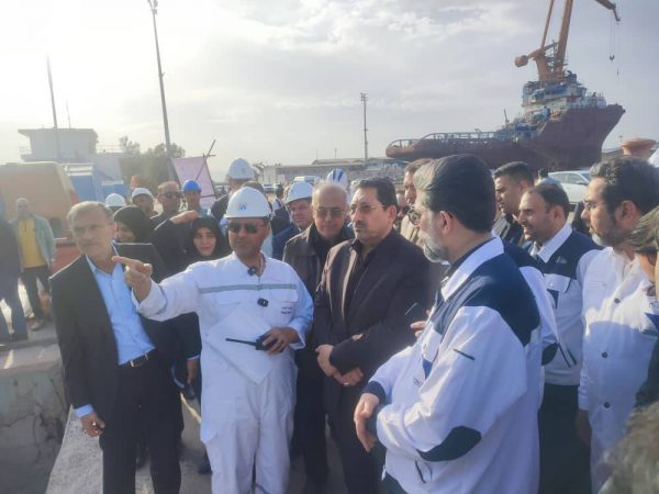بازدید وزیر صمت از مجموعه پرشیا هرمز در بندرعباس