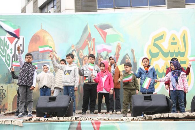 برپایی پردیس فرهنگی منطقه ۱۰ در مسیر راهپیمایی روز قدس