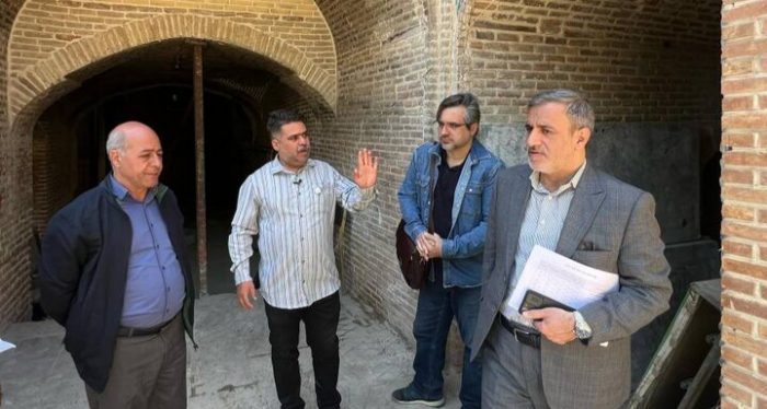 شهردار منطقه ۱۲ از گذر گردشگری سنگلج بازدید کرد