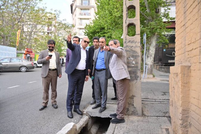 تاکید شهردار منطقه یک بر اهمیت نظارت بر ساخت و سازها در آغاز پایش نواحی