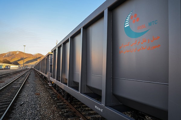 گروه کشتیرانی شستا رکورد بی‌سابقه حمل‌ونقل ۱۵۳ هزار تُن کالا در یک ماه را ثبت کرد