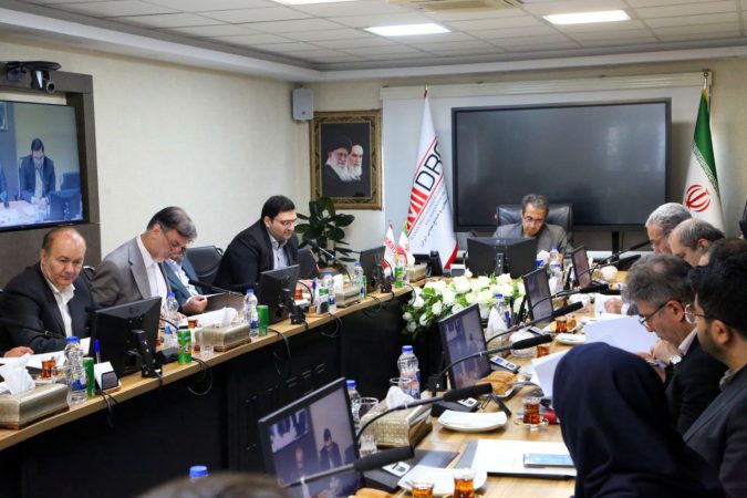 برنامه تدوین استراتژی دریامحور ایمیدرو در قالب طرح جامع / تاکید بر تسریع اجرای برنامه ها در کارگروه مشترک اقتصاد دریامحور