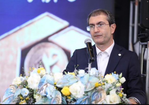 طی مراسمی با حضور مدیران عامل پیشین بانک سینا چهلمین سالگرد تاسیس این بانک گرامی داشته شد