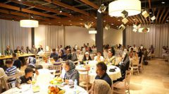 جشن روز کارگر در پتروشیمی کارون؛ از تلاش همکاران و همراهی خانواده‌‌ها قدردانی شد