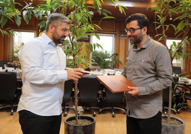 انعقاد تفاهم نامه شهرداری منطقه۹ با ناحیه مقاومت حمزه سیدالشهدا‎(ع)