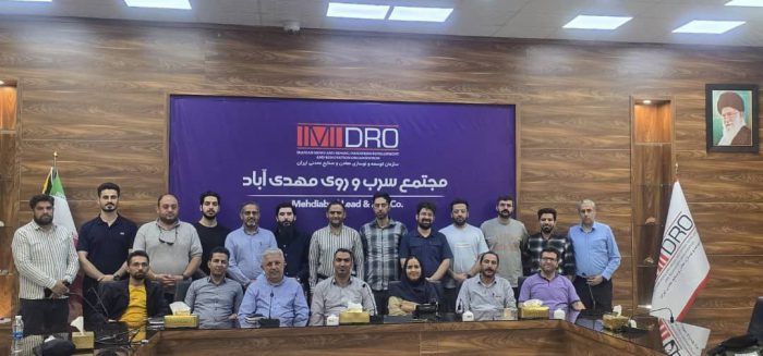 بازدید دانشجویان مهندسی معدن دانشگاه تهران از بزرگ‌ترین معدن سرب و روی خاورمیانه در مهدی‌آباد یزد