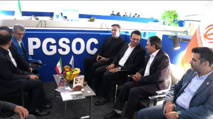 بازدید مدیران ارشد بیمه ایران از غرفه بیمه‌گزاران بزرگ صنعت نفت کشور