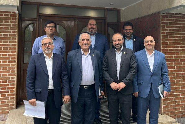 توسعه همکاری هلدینگ معدنی شستا با دانشگاه صنعتی شریف