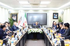 آقاجانلو: شرکت های معدنی و صنایع معدنی، برای دوران پس از تحریم آماده شوند