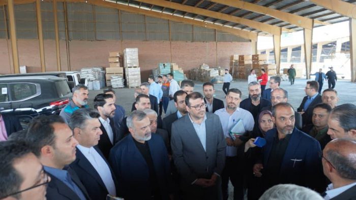 بازدید مشترک معاونین وزیر اقتصاد و رئیس ستاد مبارزه با قاچاق کالا از گمرک شهریار