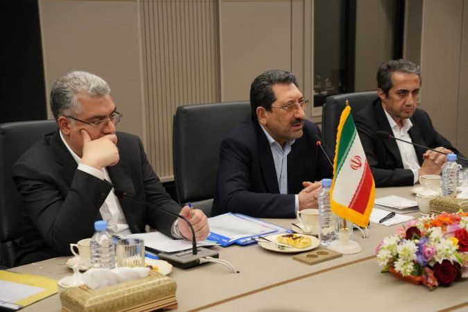 نشست وزیر صمت با وزیر صنعت و تکنولوژی‌های نوین تاجیکستان در حاشیه نمایشگاه اکسپو ۲۰۲۵