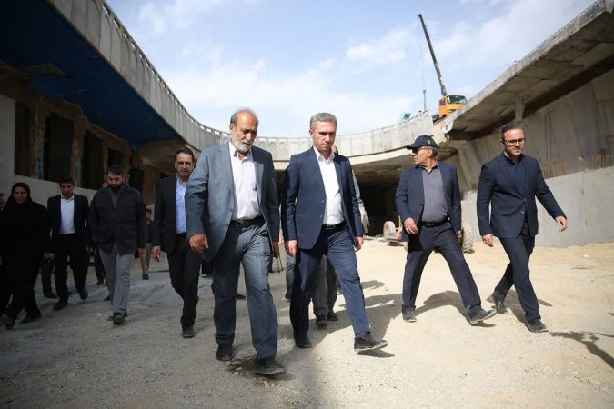 بازدید میدانی معاون شهردار تهران از پروژه‌های عمرانی و گردشگری منطقه ۵