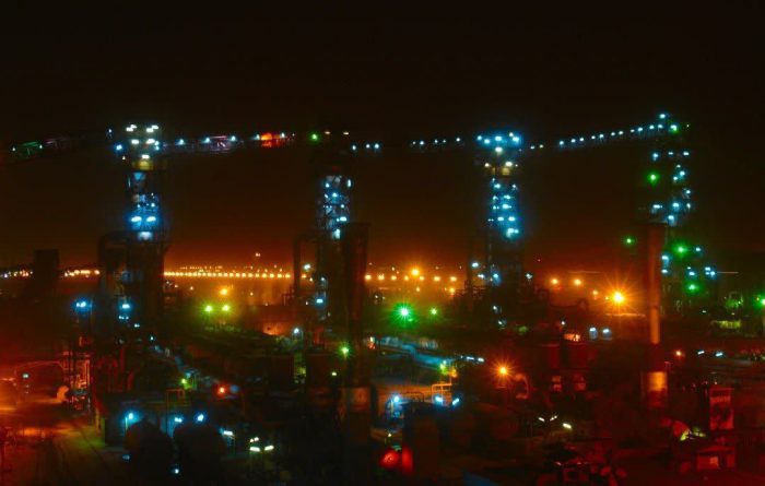 خوزستان؛ تولیدکننده بزرگ برق، قربانی خاموشی؟