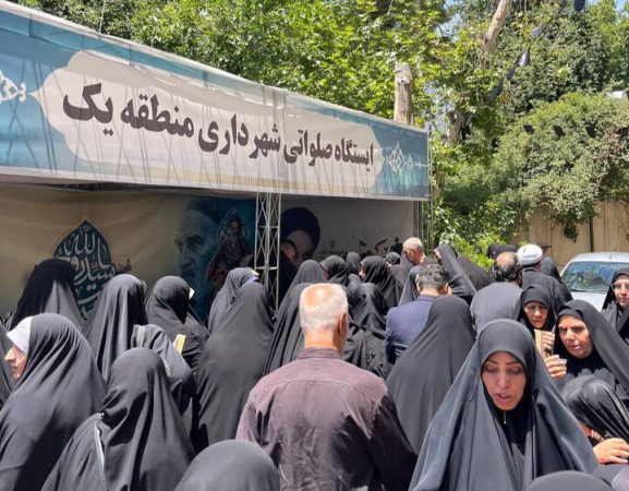 برگزاری مراسم بزرگداشت امام خمینی (ره) و شهدا در منطقه یک با شعار “امام امید و اقتدار”