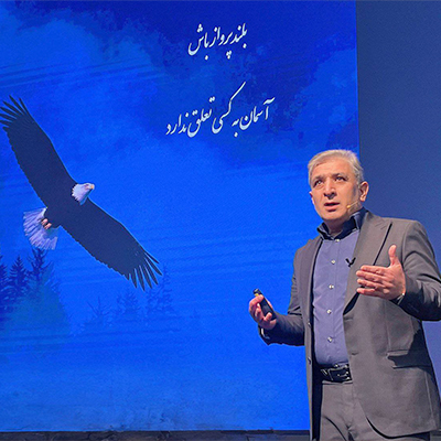 خدمات جدید و به‌روز، پاسخ روشن ما به نیازهای مشتریان است