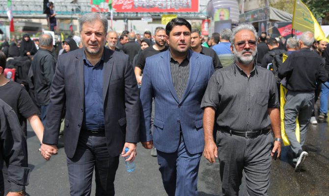 حضورمدیران ارشد موسسه صندوق ذخیره فرهنگیان و شرکت‌های تابعه در مراسم تشییع شهدای اقتدار