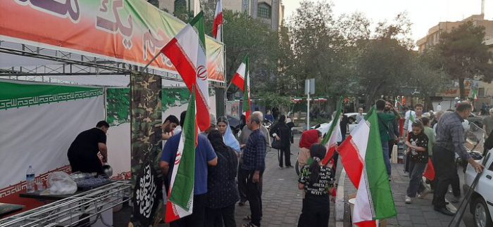 توزیع بیش از ۲۰هزار پرچم میهن اسلامی در پویش یک پرچم یک ملت