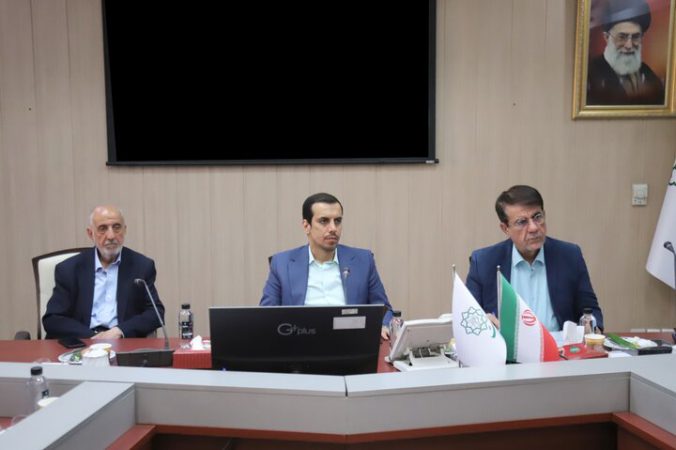 بررسی موضوعات مصلی بزرگ امام خمینی (ره) در منطقه ۷