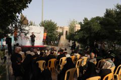 اهتزاز پرچم حسینی در آیین سیاه‌پوشان میدان نبوت