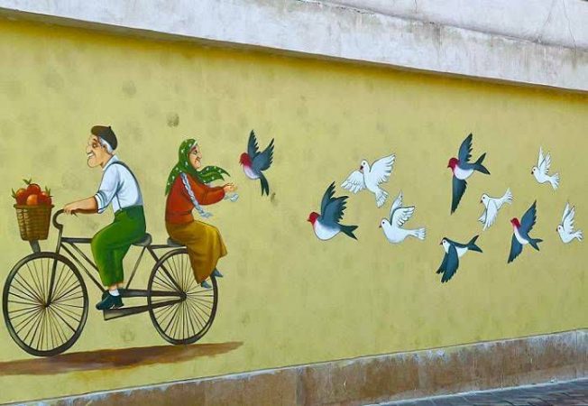 معابر شهری منطقه ۲ بوم‌ نقاشی شد