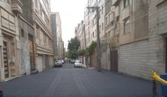ترمیم و بهسازی ۱۹۰۰ مترمربع از معابر منطقه ۱۹ با استفاده از ۲۵۰ تن آسفالت