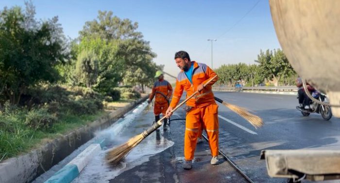 اجرای طرح ویژه نگهداشت در محور شهید رجایی منطقه ۲۰