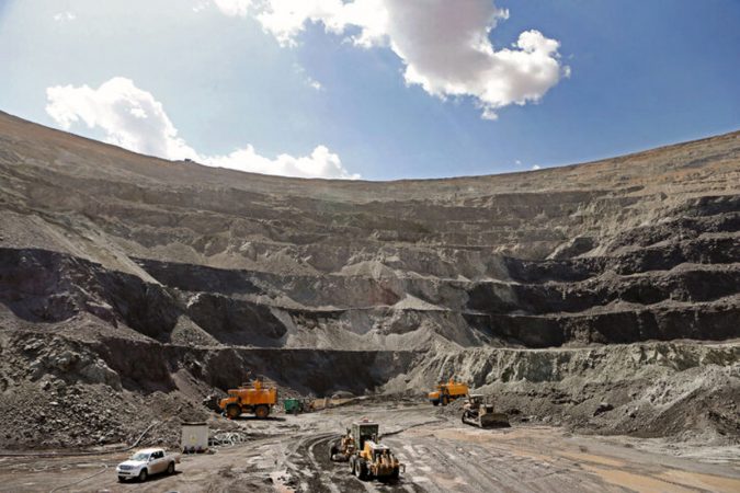 نزدیک به ۶۰۰ معدن در سال گذشته، احیا و فعال شدند/ آقاجانلو اعلام کرد: ثبت رکورد در احیای معادن طی سال ۱۴۰۳