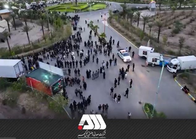 تجمع ۱۸ هزار نفری ملت امام حسینی سیرجان در گهرپارک