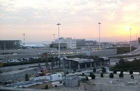 آمارها حاکی از رشد پروازها در سه بخش داخلی، بین‌المللی و عبوری است به‌طوری‌که طی یک روز(۷ مرداد) بیش از یک هزار و ۱۰۰ پرواز در مرکز کنترل ترافیک هوایی ایران ثبت شده است.