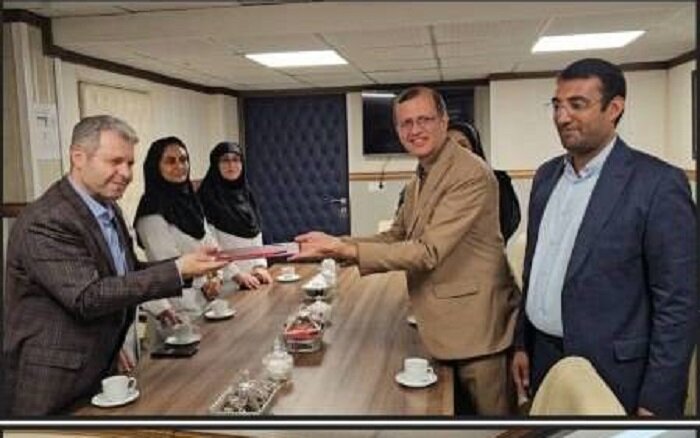 شهردار منطقه ۲: ایثار پزشکان، به عنوان ‘فرشتگان نجات قابل تقدیر است