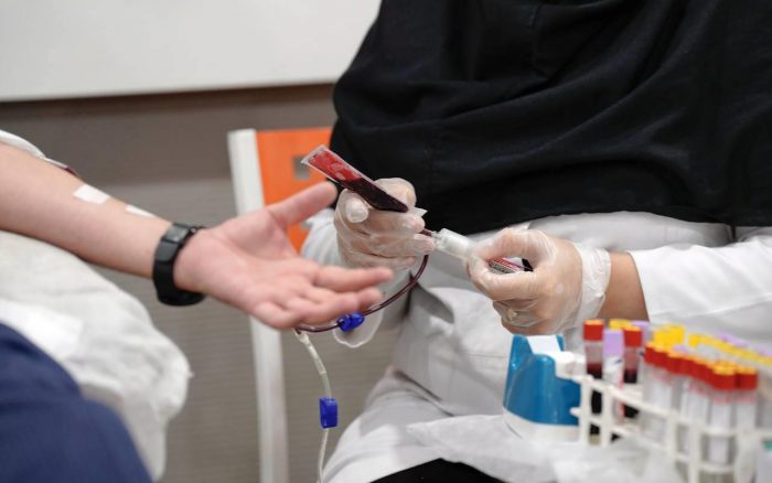 گامی در راستای مسئولیت اجتماعی؛ مشارکت داوطلبانه کارکنان بانک مسکن در اهدای خون