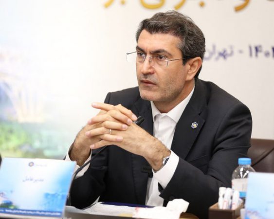 بازاریابی و جذب منابع از جمله اولویت‌های اصلی بانک سینا در سال ۱۴۰۴ است