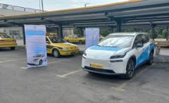 رونمایی از تاکسی برقی آیون در پایانه های تاکسیرانی منطقه۹