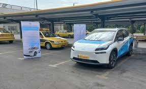 رونمایی از تاکسی برقی آیون در پایانه های تاکسیرانی منطقه۹