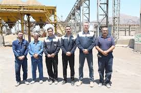 حمل ریلی سرباره ذوب‌آهن اصفهان برای اولین بار به مقصد كارخانه سیمان شاهرود آغاز شد