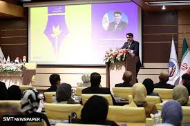 رسانه‌ها در جنگ روایت‌ها خوش درخشیدند/ دولت وفاق ملی خود را همراه و هم‌دل مردم می‌داند و با مردم صادق است/با یک جنگ تمام عیار رسانه‌ای روبرو هستیم/ لزوم جهاد تبیین در صنعت بیمه