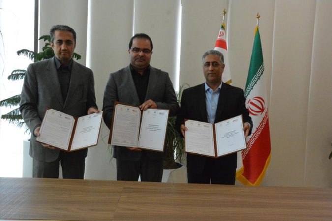 امضای تفاهم‌نامه سه‌جانبه میان وزارت صنعت، معدن و تجارت، ایمیدرو و بانك صنعت و معدن