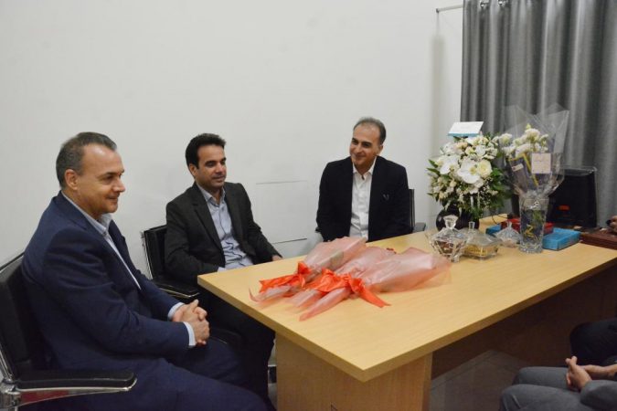 دیدار رئیس هیأت‌مدیره و مدیر امور حوزه مدیرعامل با پزشکان بانک صنعت و معدن