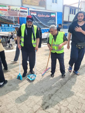 خدمات‌رسانی همکاران منطقه ۱۲ به زائران اربعین حسینی در سامرا