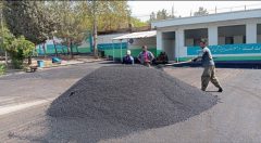 آغاز عملیات آسفالت‌ریزی در مدرسه منصورفر محله گلشن*