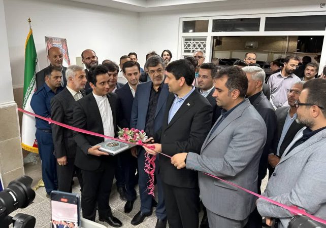 افتتاح مدرسه ۱۵ کلاسه چادرملو در اردکان