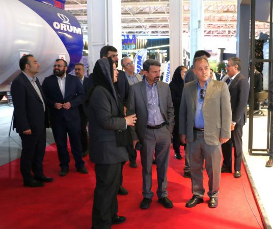 بازدید مدیرعامل بیمه رازی از ششمین نمایشگاه بین المللی حمل و نقل، لجستیک و صنایع وابسته